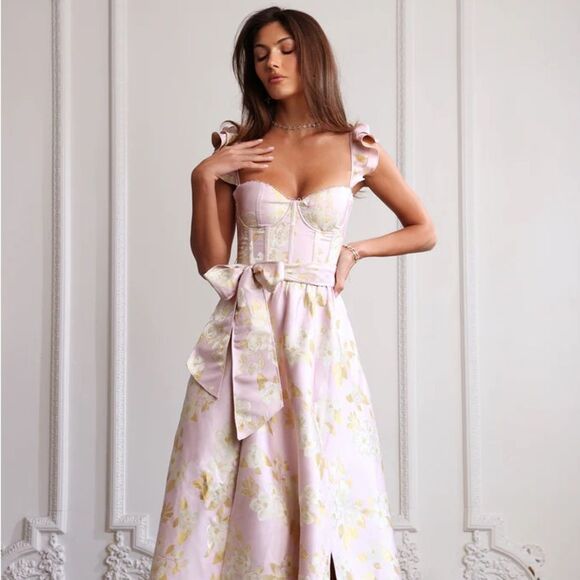 V. CHAPMAN The Vera Dress in Light Lilac Baroque Floral (size 6) NWT - Picture 3 of 14